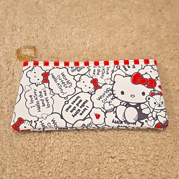 Hello Kitty Pouch - Picture 2 of 4